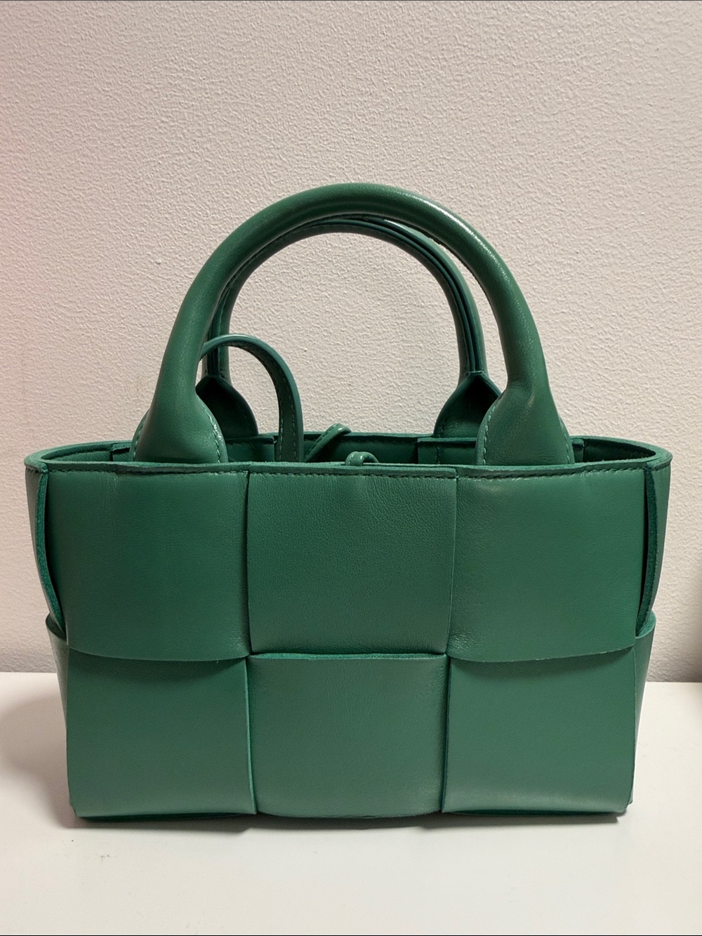 Bottega Veneta Mini Arco Tote in Mermaid